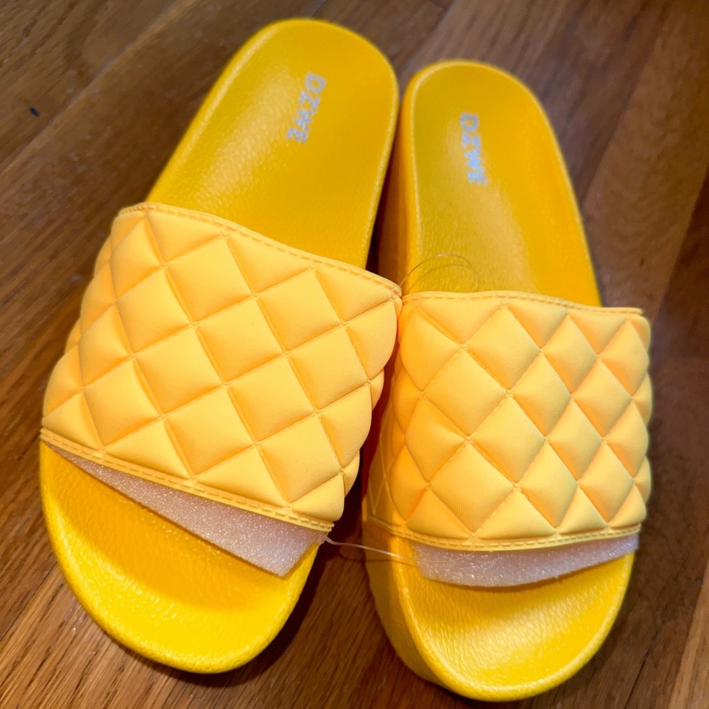 SHEIN Yellow Quilted Slide Sandals